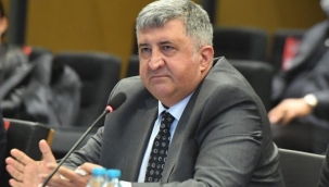 Şişli sakinleri . CHP Belediye Meclisi üyesi Avukat Emin Vahap Şimşek'e sahip çıktılar.