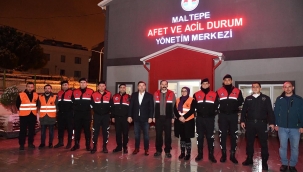 Maltepe Belediye çalışanları omuz omuza verdiler! Maltepe de karla 7/24 mücadele 