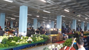 Pazarcı esnafı isyan etti: Çıldırmak üzereyiz