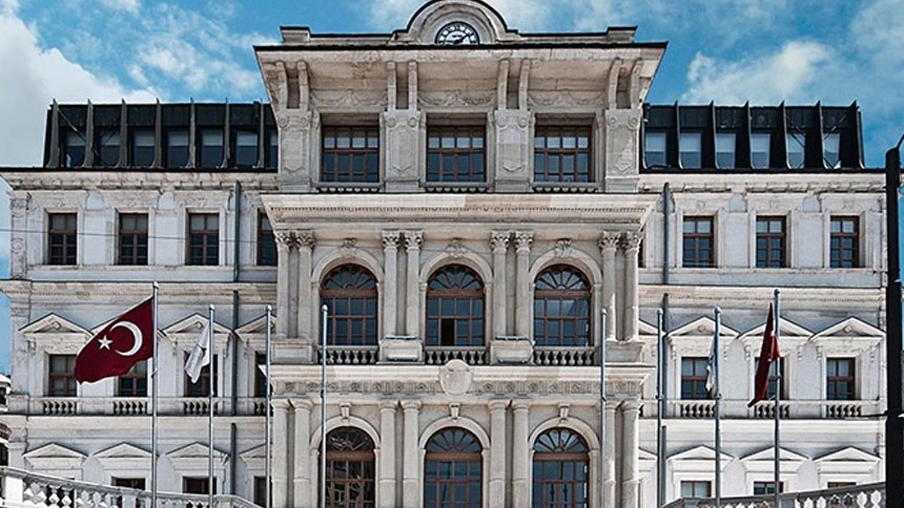 AKP'li belediye, 37 taşınmazı satışa çıkardı