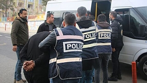 Kargo dolandırıcılarına eşzamanlı operasyon aralarında Avukat'larda var !