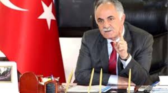 AKP'li Belediyeye 20 Milyonluk 'Yolsuzluk' Operasyonu: Belediye Başkanının Oğlu Da Gözaltına Alındı 