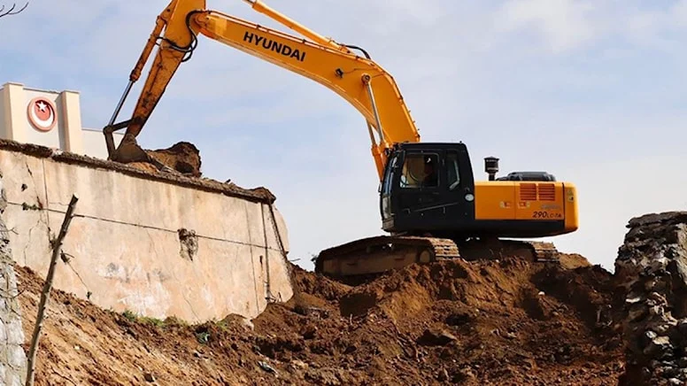 AKP'li belediyenin yaptırdığı dev inşaatlar ruhsatsız çıktı