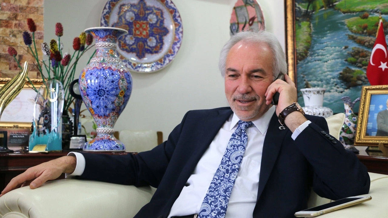 AK Parti'nin adayı görevi kötüye kullanmaktan ceza almış