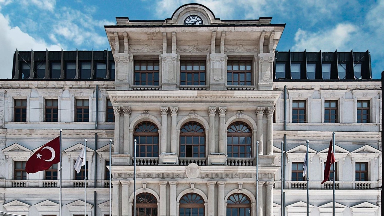 AK Partili belediyeden milyonluk ihale