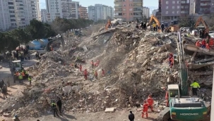 Depremde yıkılan binaların bilirkişi raporlarında ilk kez kamu görevlileri 'asli kusurlu' sayıldı