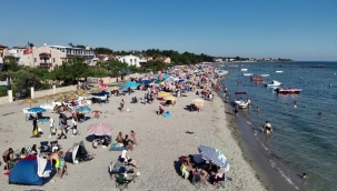 Tatilcilerin akın ettiği Marmaraereğlisi'nde 450 ton çöp toplandı