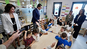 'Uğur Mumcu Sosyal Yaşam Merkezi'ni ziyaret etti... İmamoğlu ve Yuvamız İstanbul öğrencisi arasında 'uçuran' diyalog