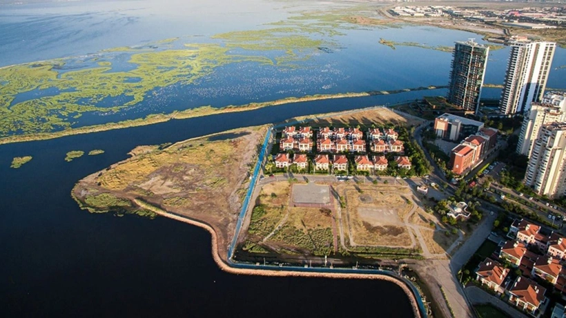 Denize Sıfır Arazi 7 Günlük Şirkete Gitti! İhale Yine AKP'li Kardeşlerin...