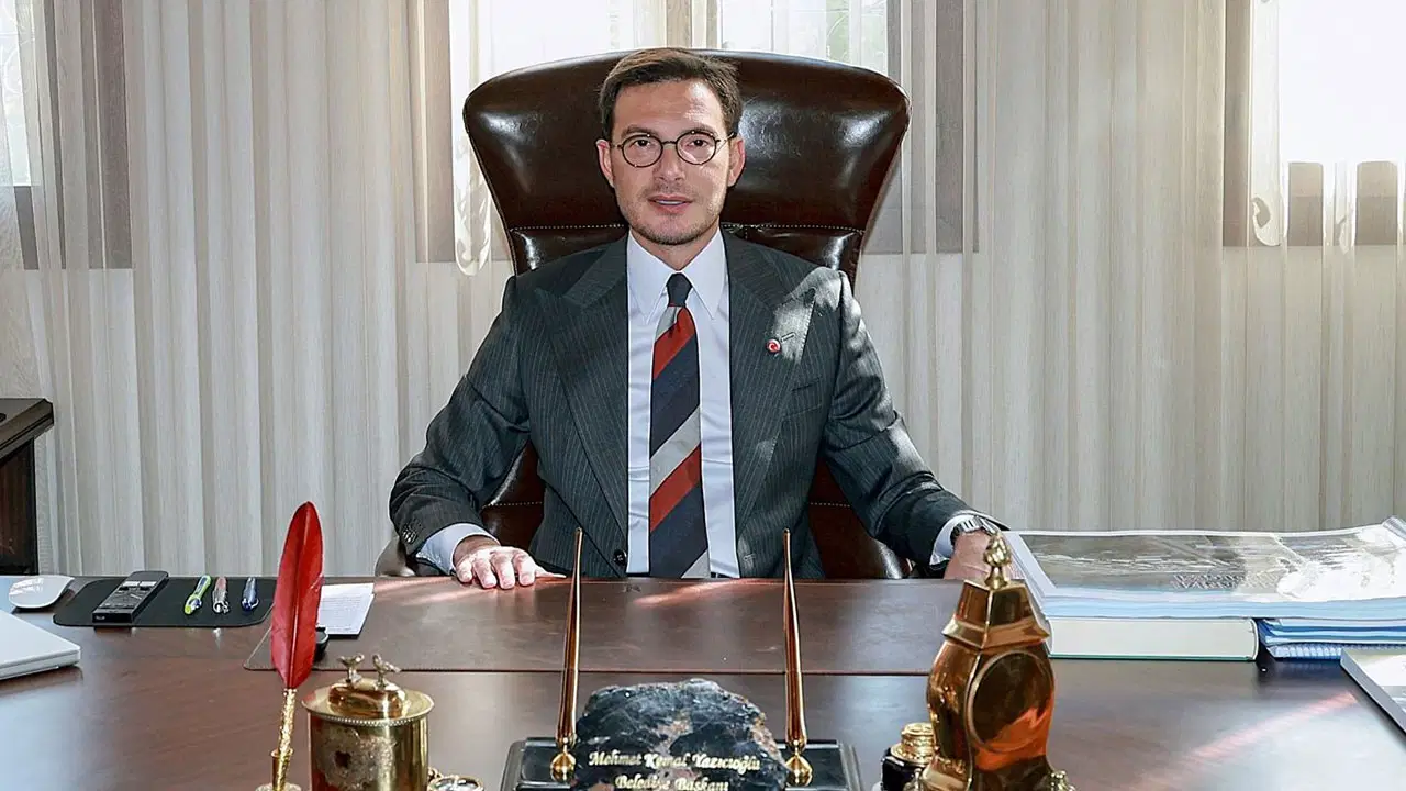 Tokat Belediye Başkanı Mehmet Kemal Yazıcıoğlu'nun makam odasında dinleme cihazı bulundu